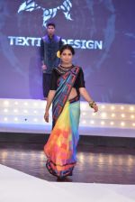 at NIFT Mumbai show by Achala Sachdev in NCPA, Mumbai on 25th May 2013 (83).JPG